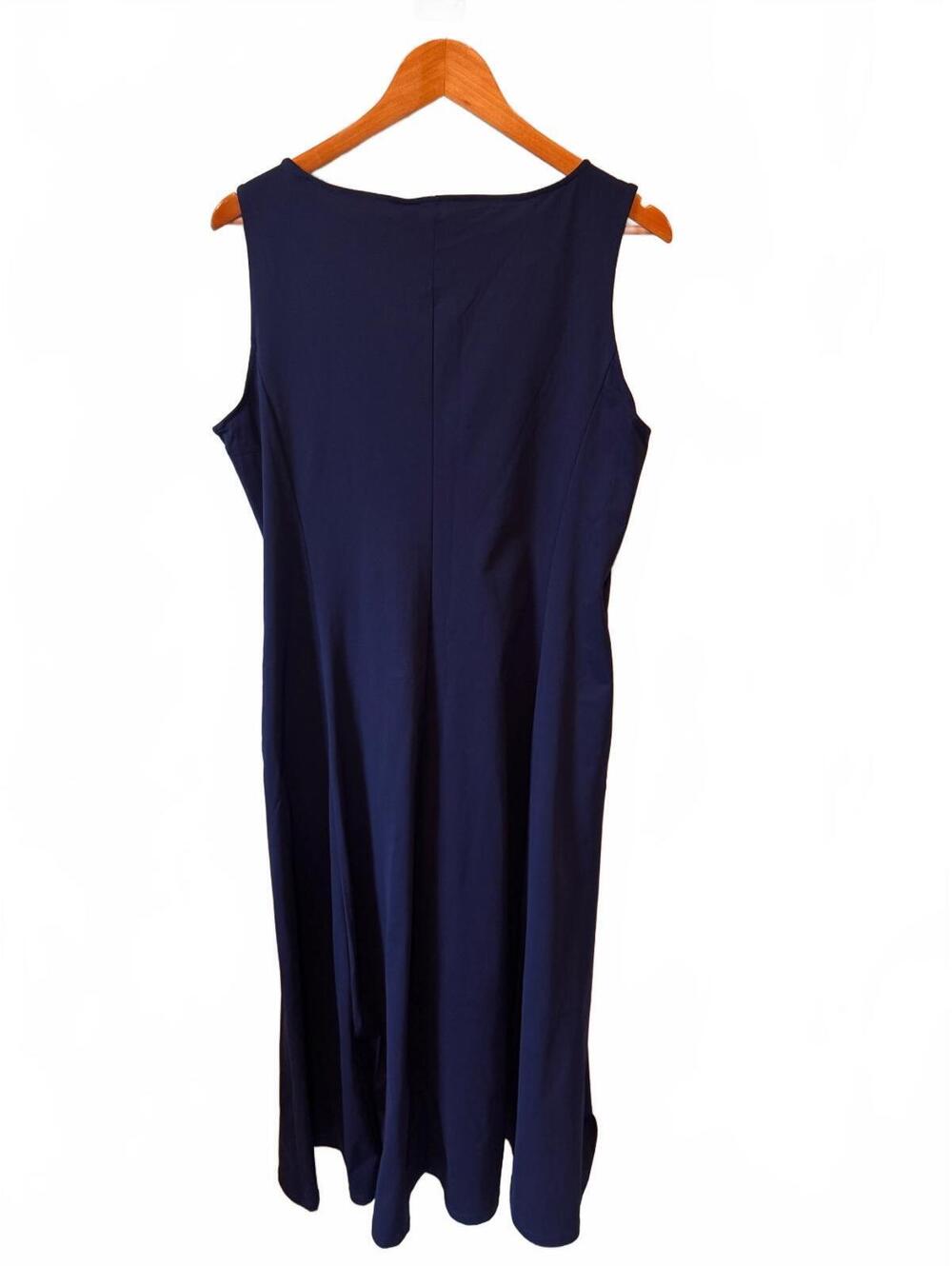 Uniqlo | AIRism Ultra Stretch Sleeveless Dress | Navy | XL Japanese Minimalism - Picture 5 of 7